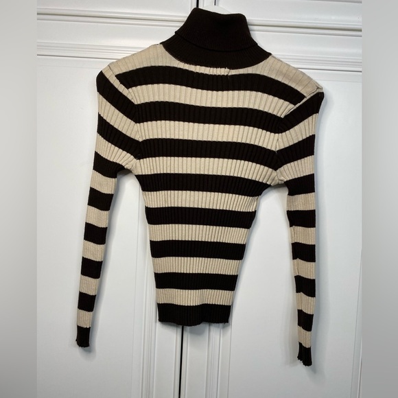 NWT Women’s Size Large Brown Camel Striped Turtleneck Sweater Ribbed Top Shirt - Picture 6 of 8